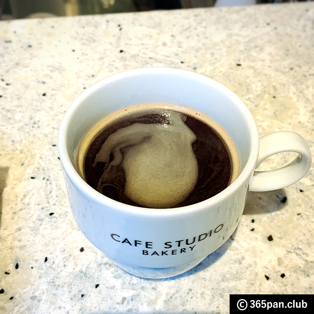 【大手町】朝活～夜カフェまで変幻自在「CAFE STUDIO BAKERY」感想06